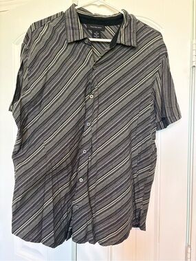 Calvin Klein Jeans Men’s Short-Sleeve Button-Up Shirt — Black & Gray Stripes
